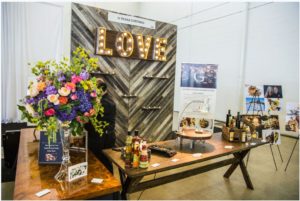 Dallas Catering Rentals :Weathered-Wood-Event-Decorations-in-Dallas-2